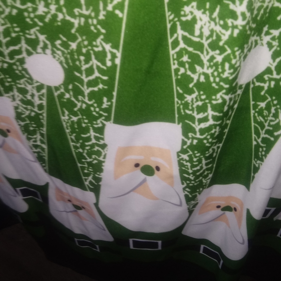 L/s Santa Themed Blouse - Picture 6 of 6